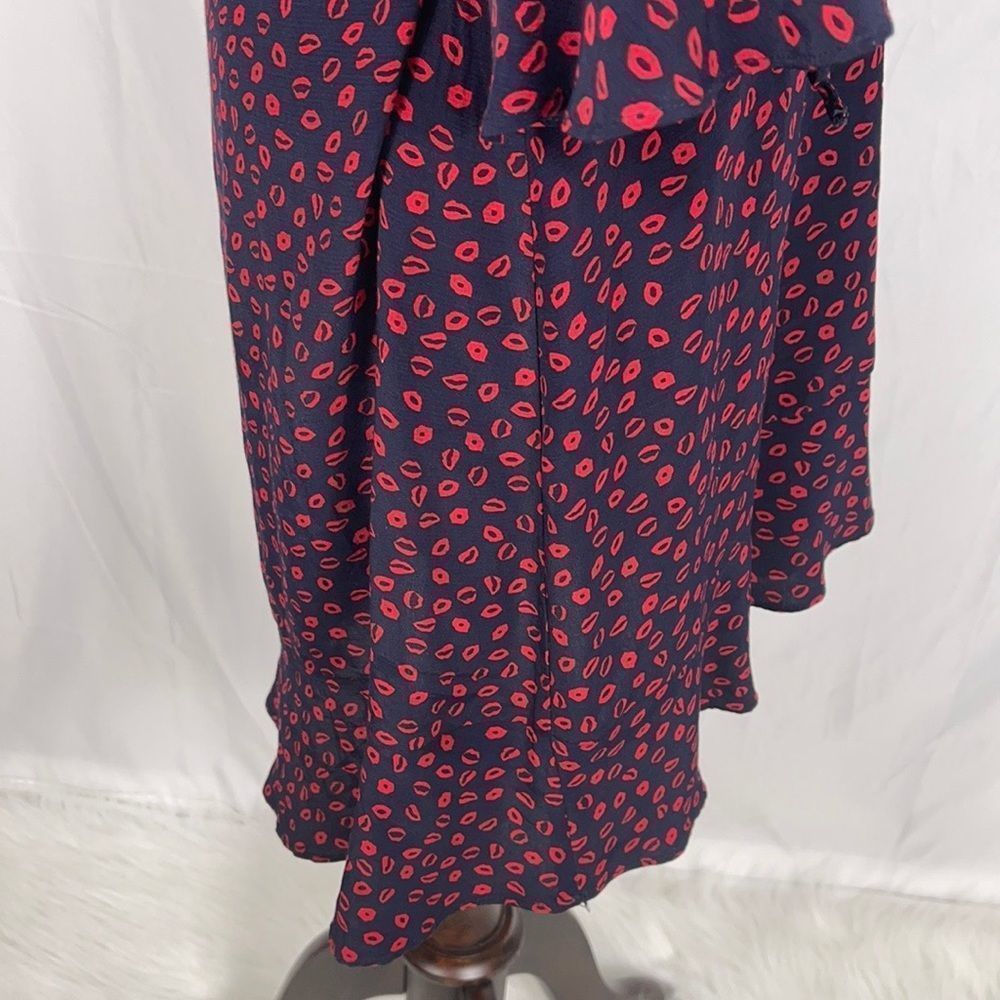 TOPSHOP LIP PRINT MINI DRESS - Picture 13 of 14